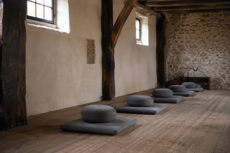 Free Meditation Retreats in Europe